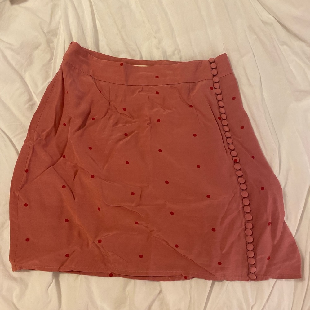 Beautiful For Love & Lemons mini side button mini skirt.  ☺️